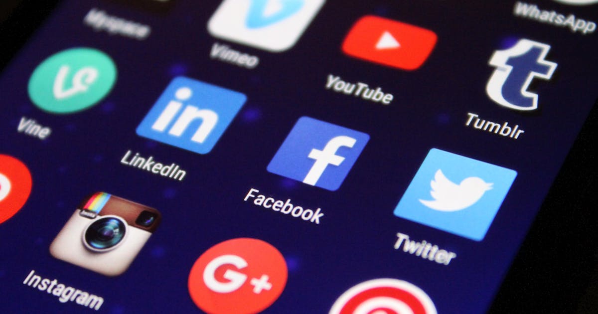 LinkedIn Content Strategy for Job Seekers (2026 Guide)